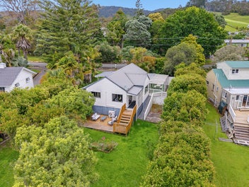 28 Grassmere Road, Henderson Valley, Auckland