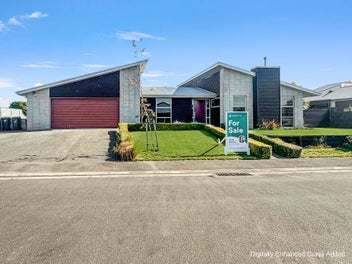 14 Torbay Avenue, Huntingdon, Ashburton