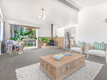 70 Main Street, Edgecumbe, Edgecumbe