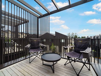 7/30B Westgate Drive, Westgate, Auckland