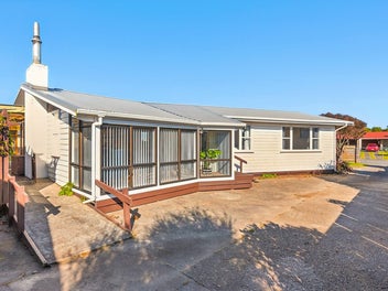 49 Toru Road, Paraparaumu Beach, Paraparaumu