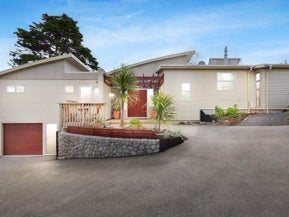 34 Abbotleigh Avenue, Te Atatu Peninsula, Auckland