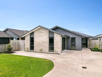 11 Furlong Road, Papamoa