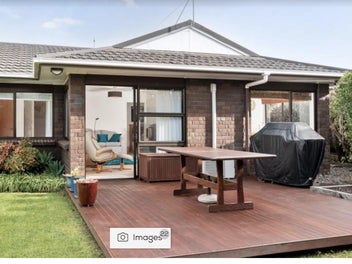 2/79 Mirrabooka Avenue, Botany Downs, Auckland