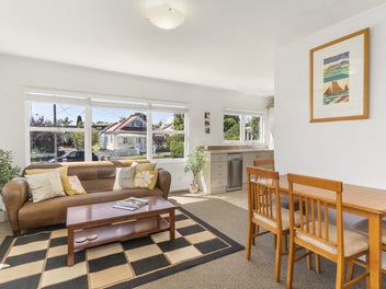1/5 Cambria Road, Devonport, Auckland