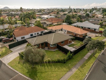 2 Aldermen Avenue, Papamoa Beach, Papamoa