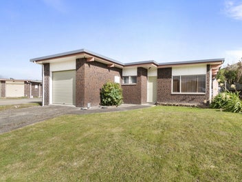 26 Wills Crescent, Ashhurst, Ashhurst