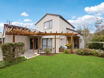 10B Elliston Crescent, Stanmore Bay, Whangaparaoa