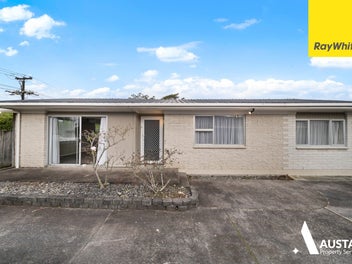 1/83 Glendale Road, Glen Eden, Auckland