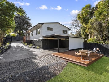 1/11 Hughes Terrace, Te Atatū Peninsula, Auckland