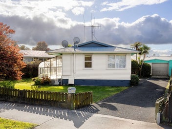 112 Saxbys Road, Deanwell, Hamilton