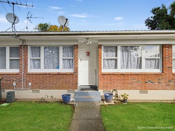 7/11 Oakland Avenue, Papatoetoe, Auckland