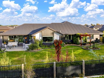 3 Cox Lane, Amberley, Amberley