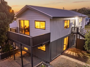 222 Major Drive, Kelson, Lower Hutt