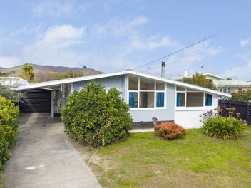 3 Wadsworth Crescent, Redwoodtown, Blenheim