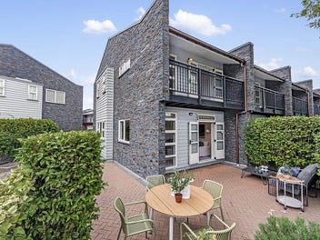 14/2 Cawley Street, Ellerslie, Auckland