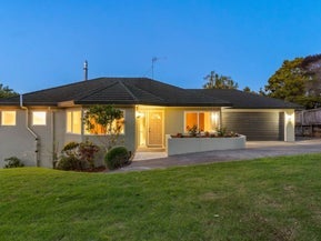 51B Birkdale Road, Birkdale, Auckland