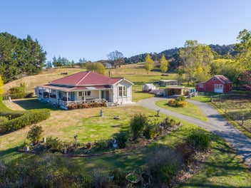 205 Caveland Road, Masterton
