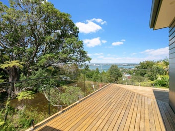2E Hoskins Avenue, Hillsborough, Auckland