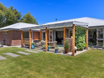 2 Hitaua Place, Redwoodtown, Blenheim