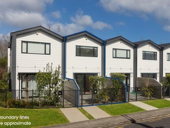 2A Stokes Avenue, Te Atatu Peninsula, Auckland