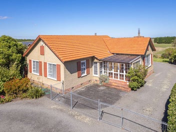 1 Weraroa Road, Waverley, Waverley