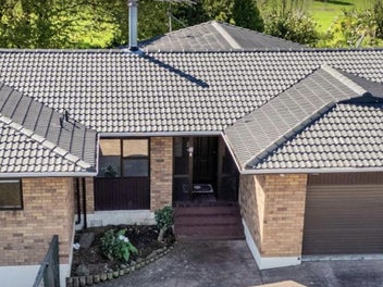 163 Carnoustie Drive, Wattle Downs, Auckland