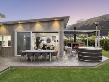 10 Teal Place, Wanaka