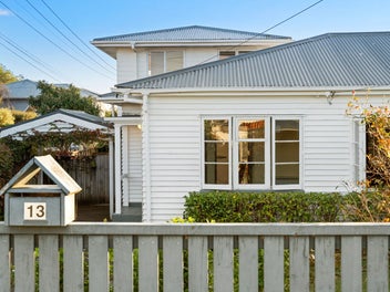 13 Wicklow Road, Narrow Neck, Auckland