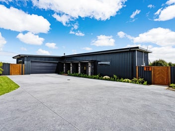 22 Glenda Place, Seaward Bush, Invercargill