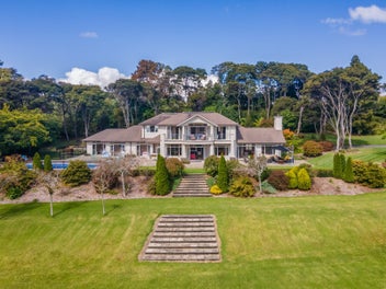 1 Pearson Road, Whitford