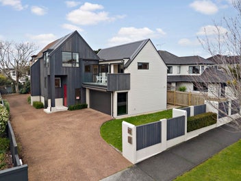 68 Long Drive, St Heliers, Auckland