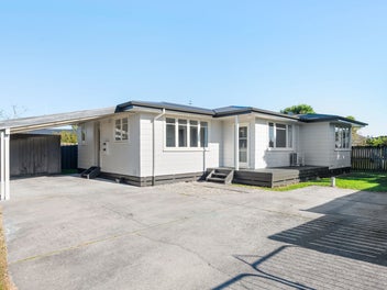 5A Paul Crescent, Fairfield, Hamilton