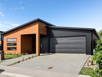 10 Halley Drive, CHARTWELL, HAMILTON