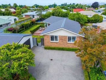 15 Bucknell Street, Sockburn, Christchurch