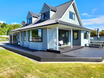 24 Ogilvie Road, Gladstone, Greymouth