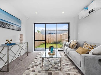 9/267 Great North Road, Henderson, Auckland