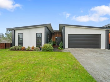 51 Cyrus Street, Whalers Gate, New Plymouth