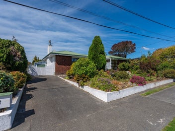 32 Harold Holt Avenue, Onekawa, Napier