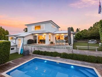 24 Judkins Crescent, Cockle Bay, Auckland