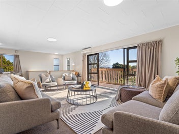 1/12 Farnham Drive, Richmond, RICHMOND