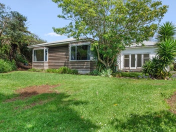 159 Tukapa Street, Westown, New Plymouth