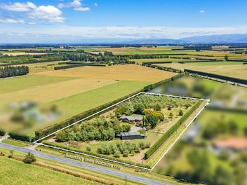 725 Ridgens Road, Charing Cross, Christchurch