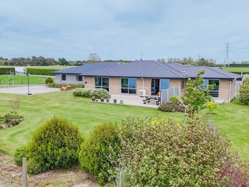 166 Wilcox Road, Seaward Bush, Invercargill