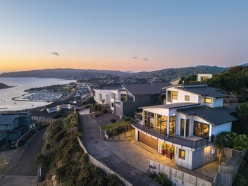 6 Seascape View, Paremata, Porirua