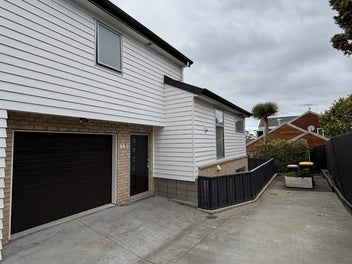 34B Spencer Road, Pinehill, Auckland