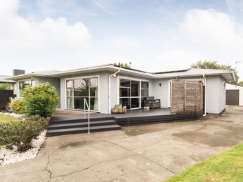 14 Pitama Road, Awapuni, Palmerston North