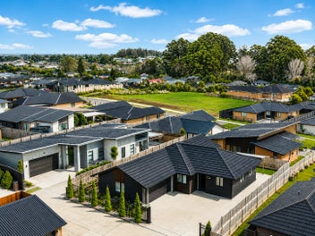 6 Heke Lane, Glenview, Hamilton