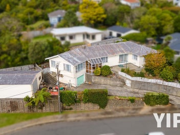 1 Turville Crescent, Newlands, Wellington