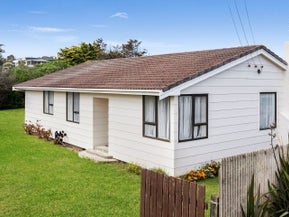 114 Park Avenue, Waitārere Beach, Levin